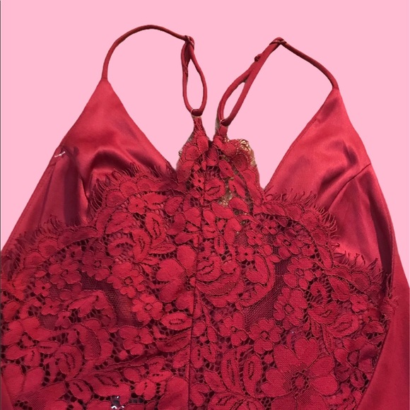 LULU’S Dress - Picture 4 of 9